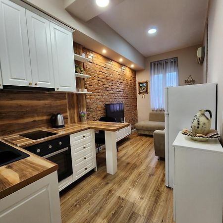 Ferienwohnung Be My Guest Tirana Exterior foto